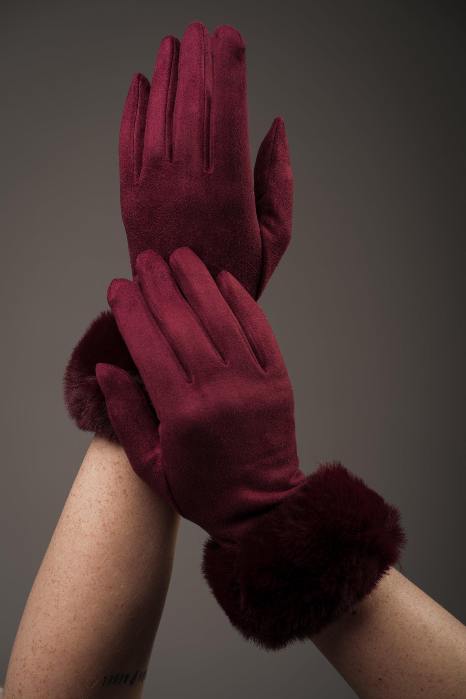 Burgundy Faux Fur Cuff Gloves