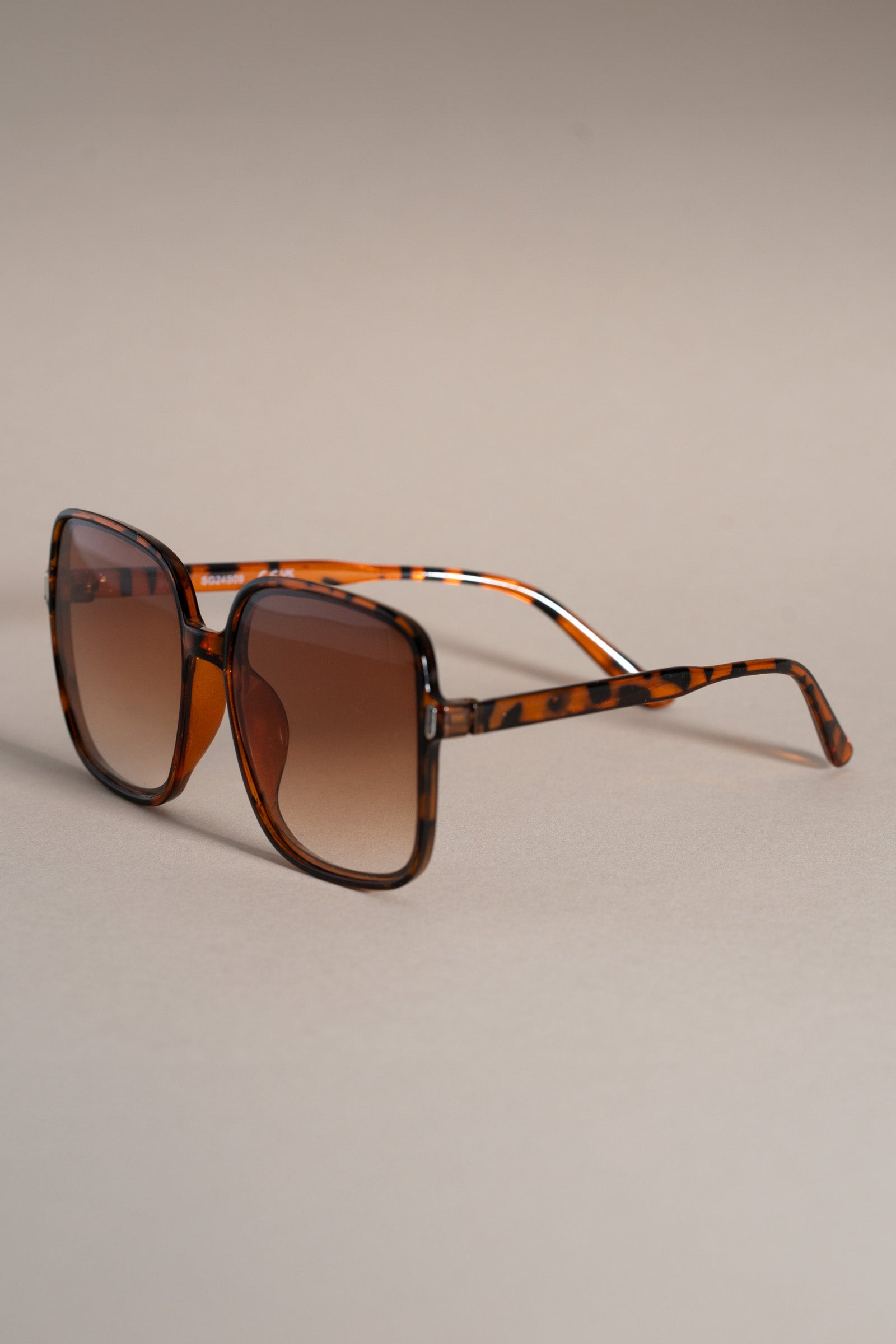 Stevie Tortoiseshell Shades