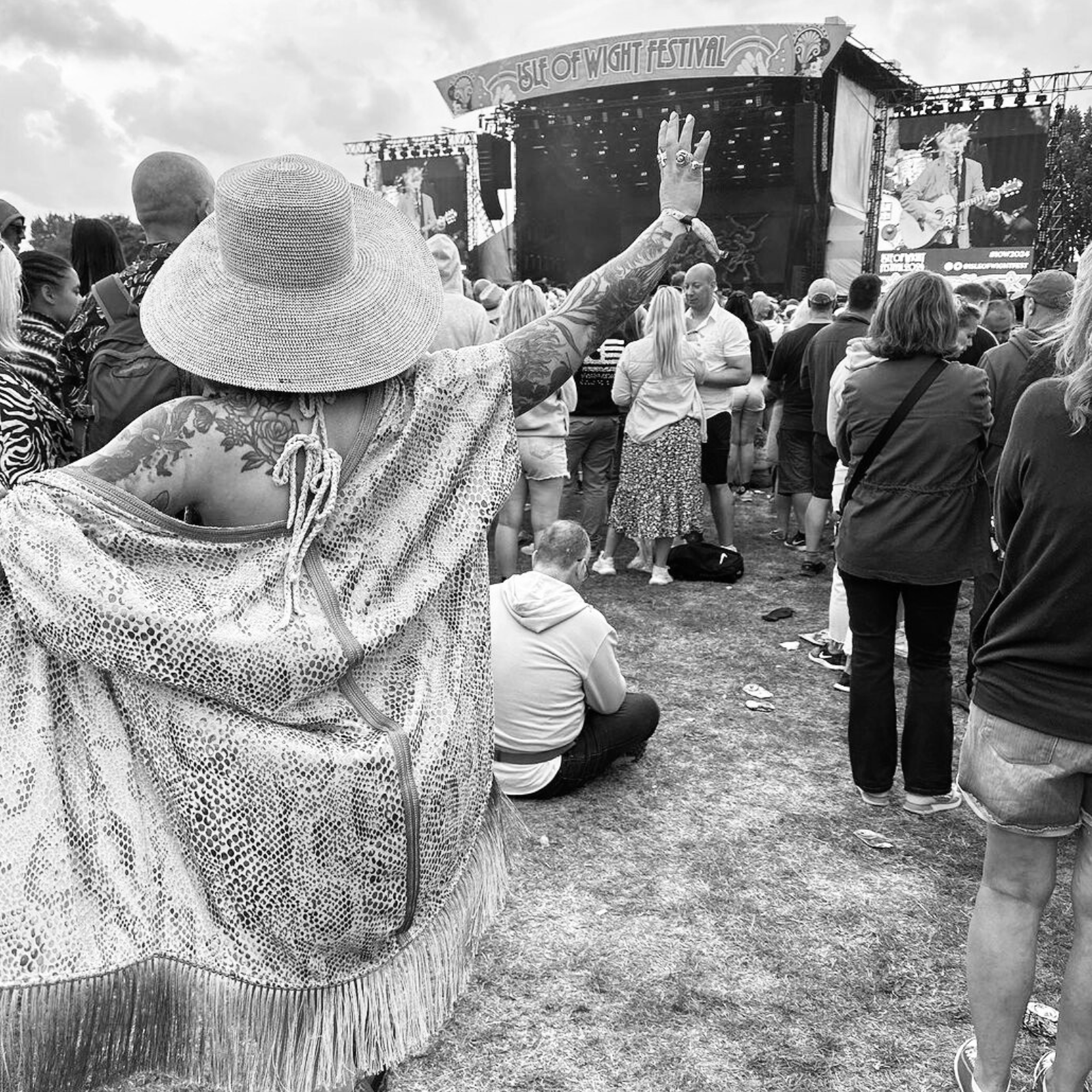 Customer image in the crowd wearing the Kasbah fringed kimono at Isle of Wight Festival. Festival top pick!