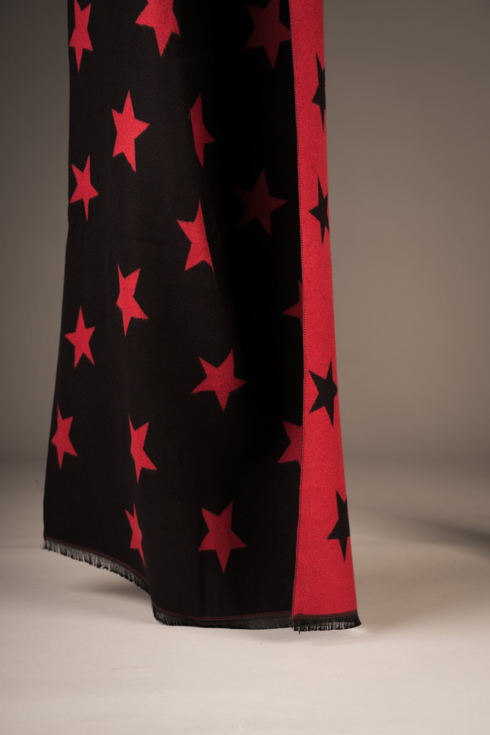 Axel Star Scarf