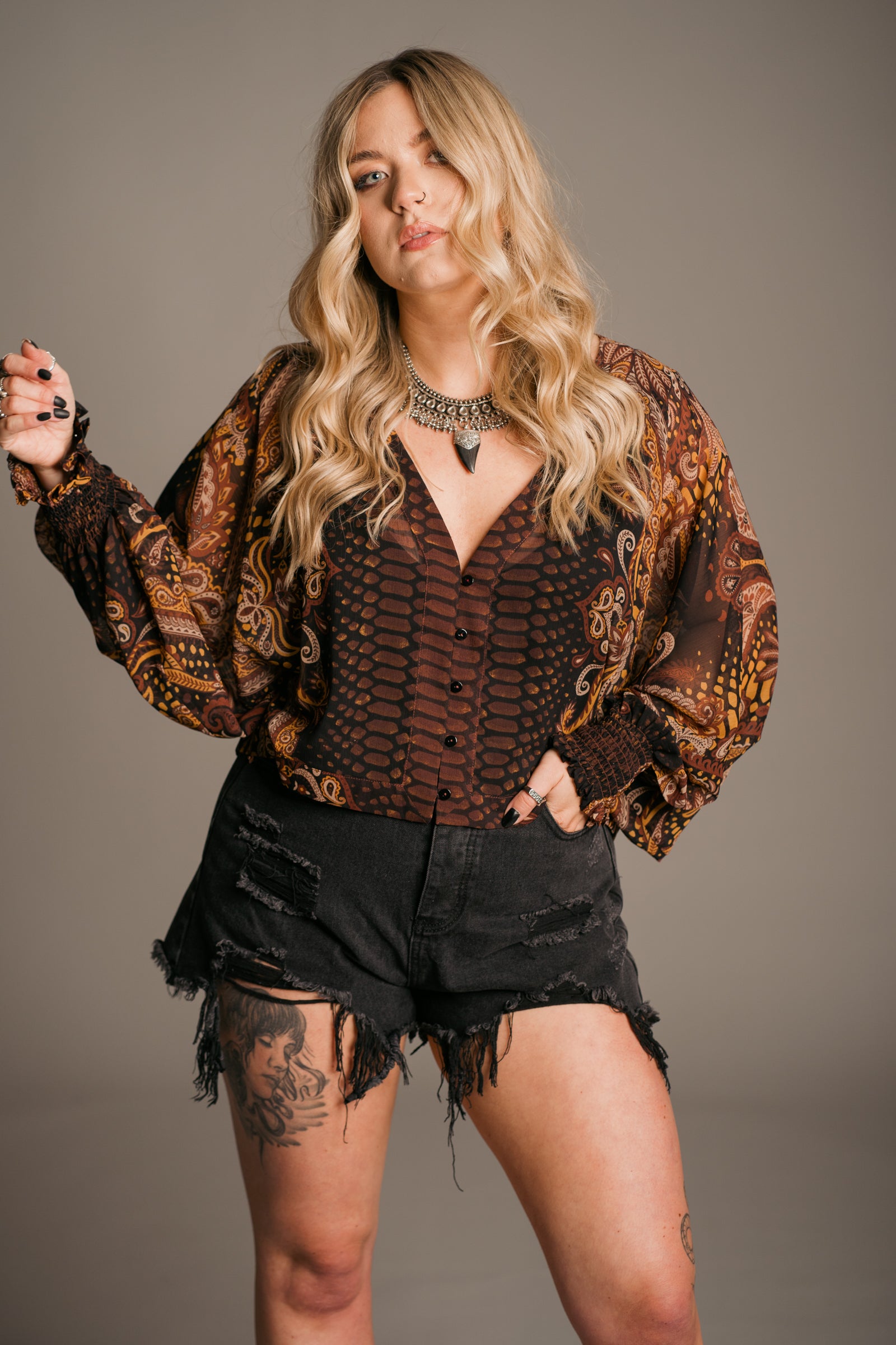 Peacekeeper Paisley Top