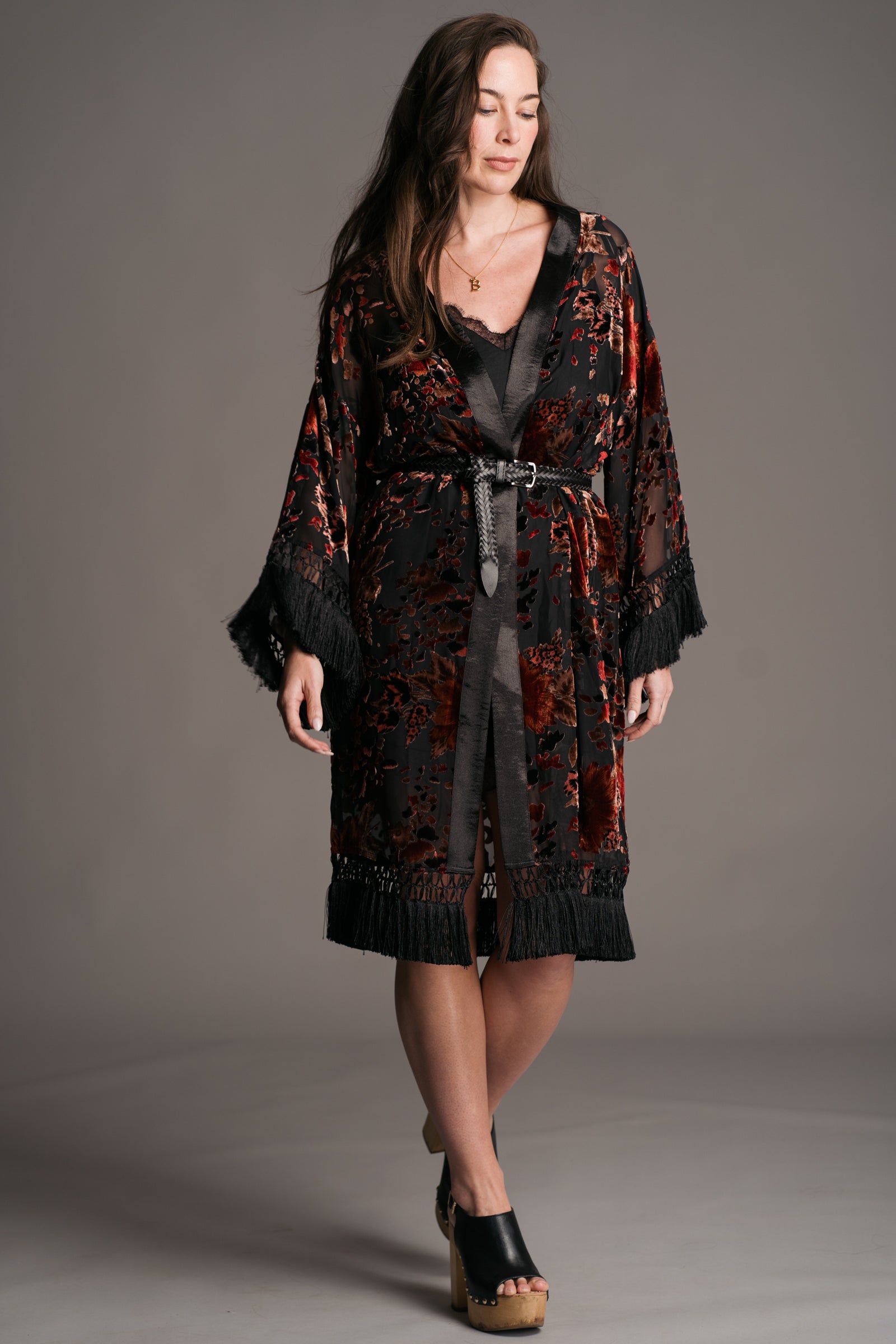 Rooms on Fire Floral Kimono