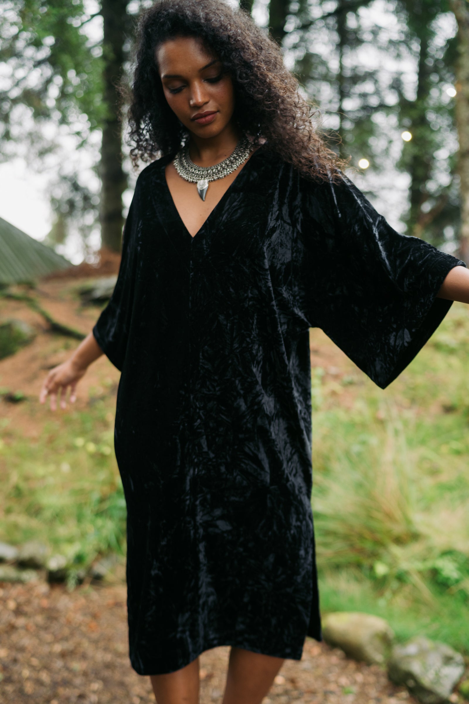 Black velvet orders midi dress