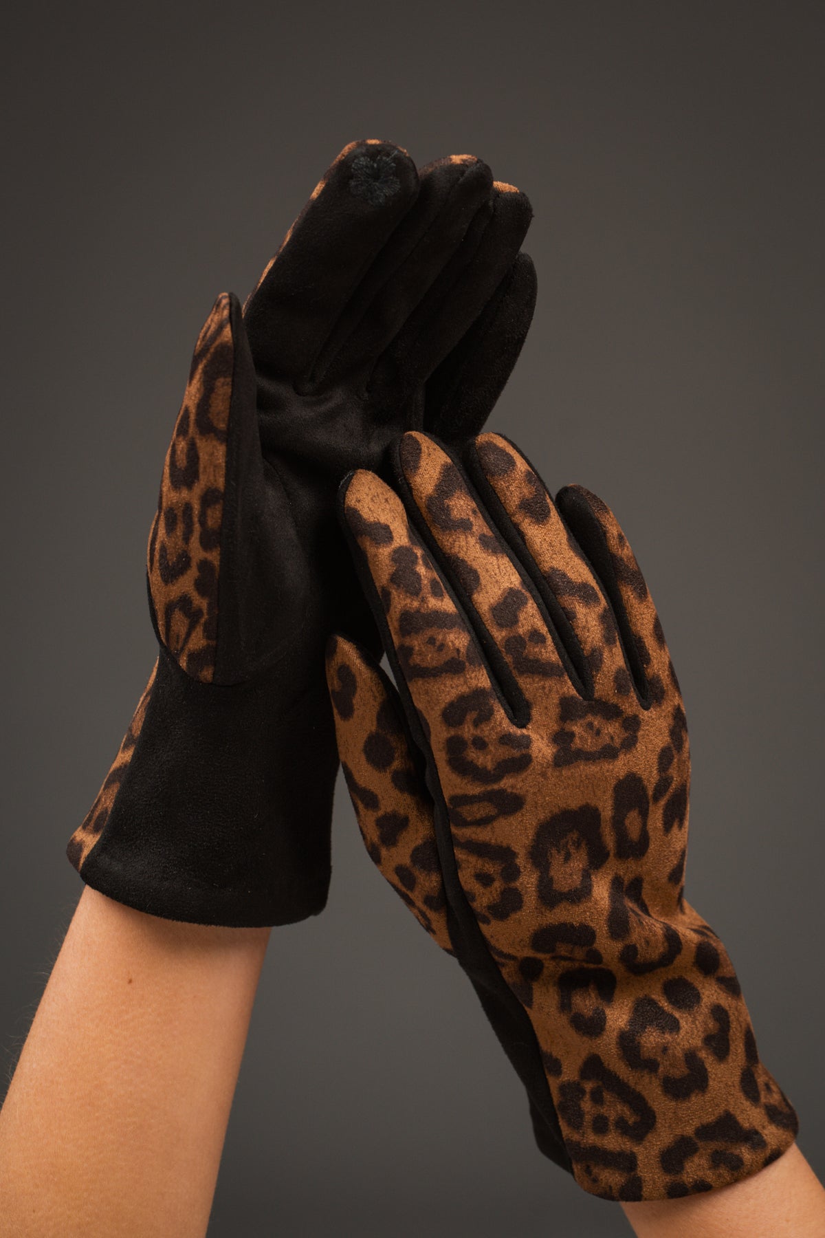 Leopard Faux Suede Gloves