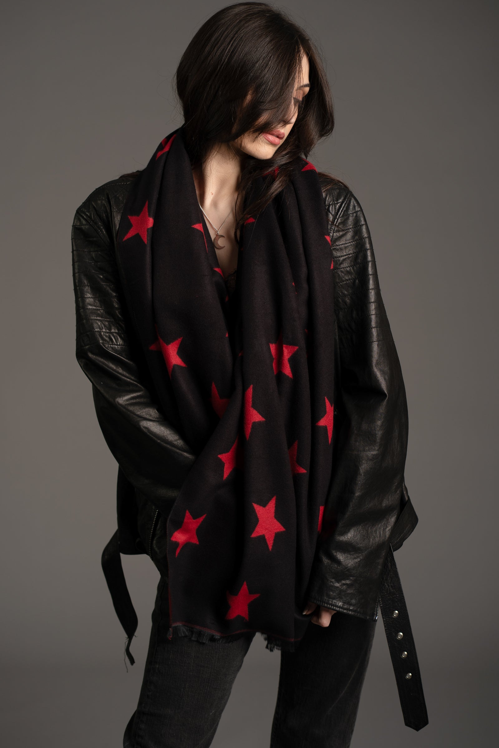 Axel Star Scarf