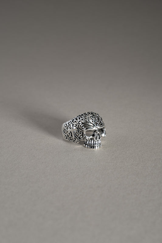 Sterling Silver Swirl Cut Skull Ring