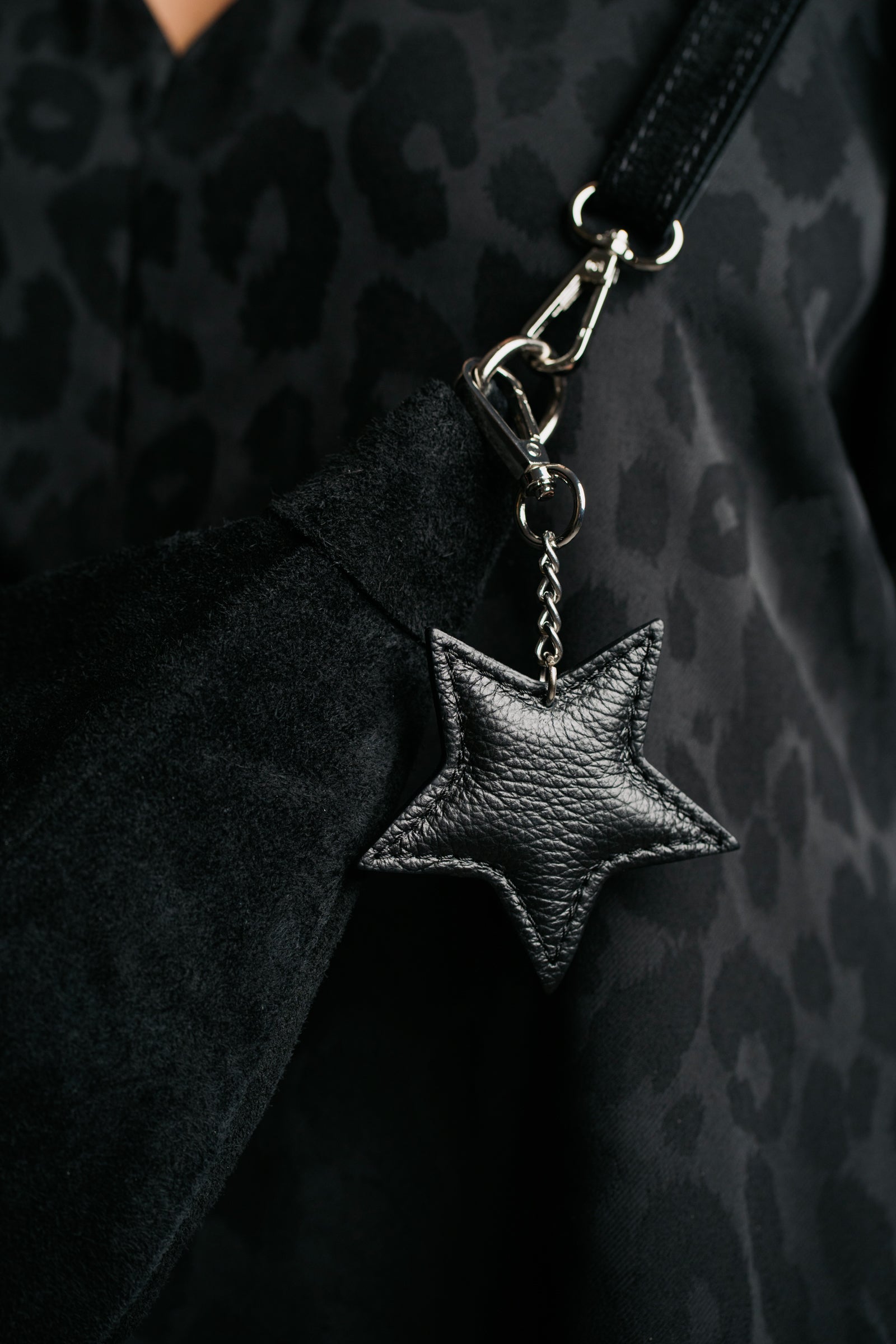 Black Genuine Leather Star Keyring