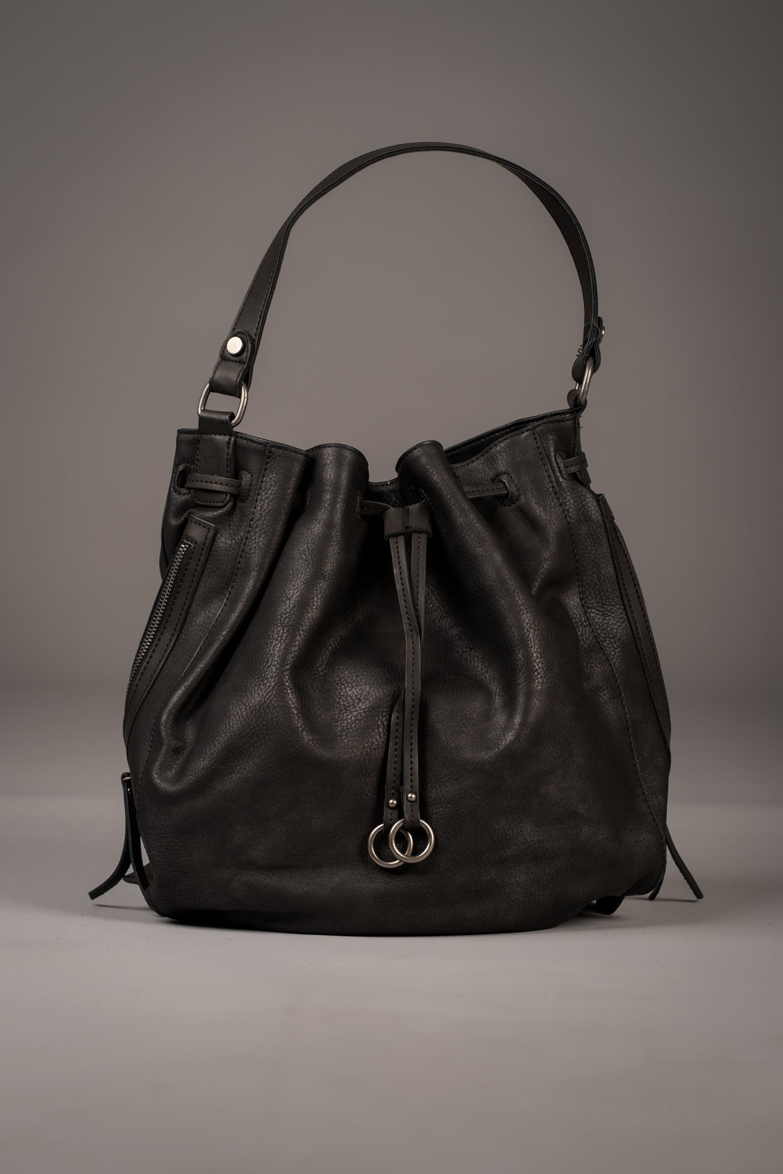 Dakota Black Bucket Bag