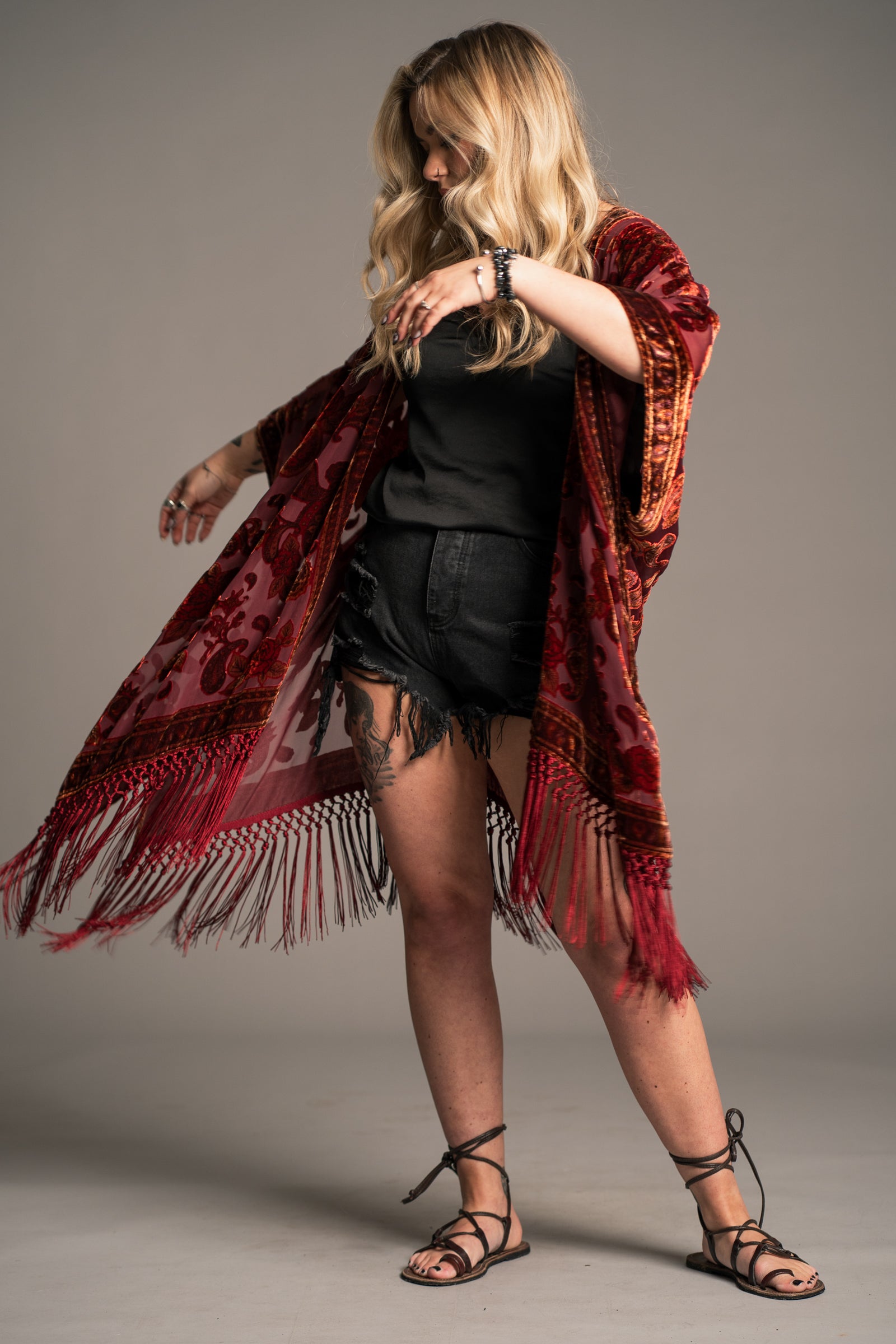 Little Lies Stevie plum paisley devore kimono with velvet texture and fringe trim, sheer fabric, on‑model front view