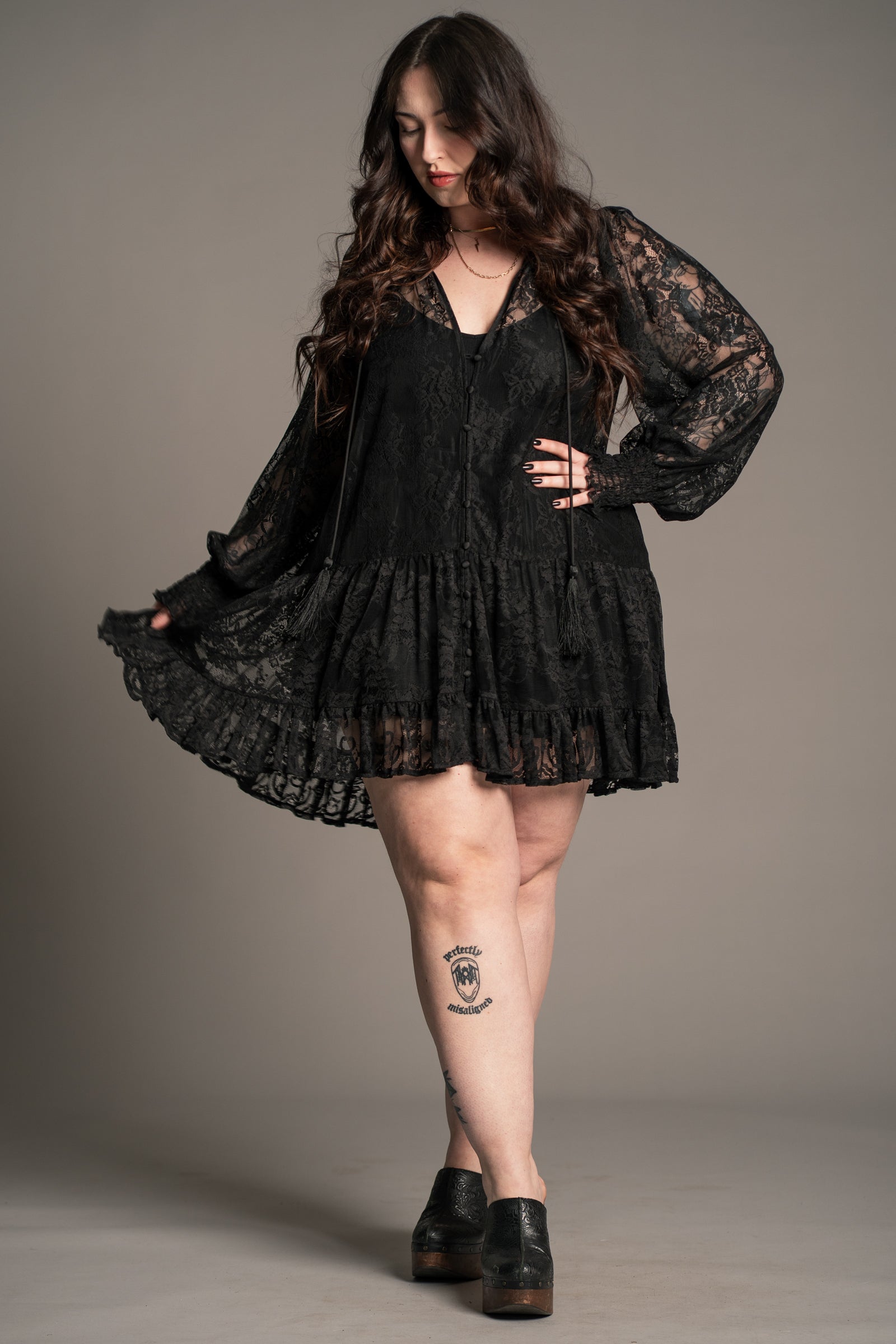 スーツ・フォーマル・ドレス Smocking Lace Volume Dress Smocking Lace Volume Dress