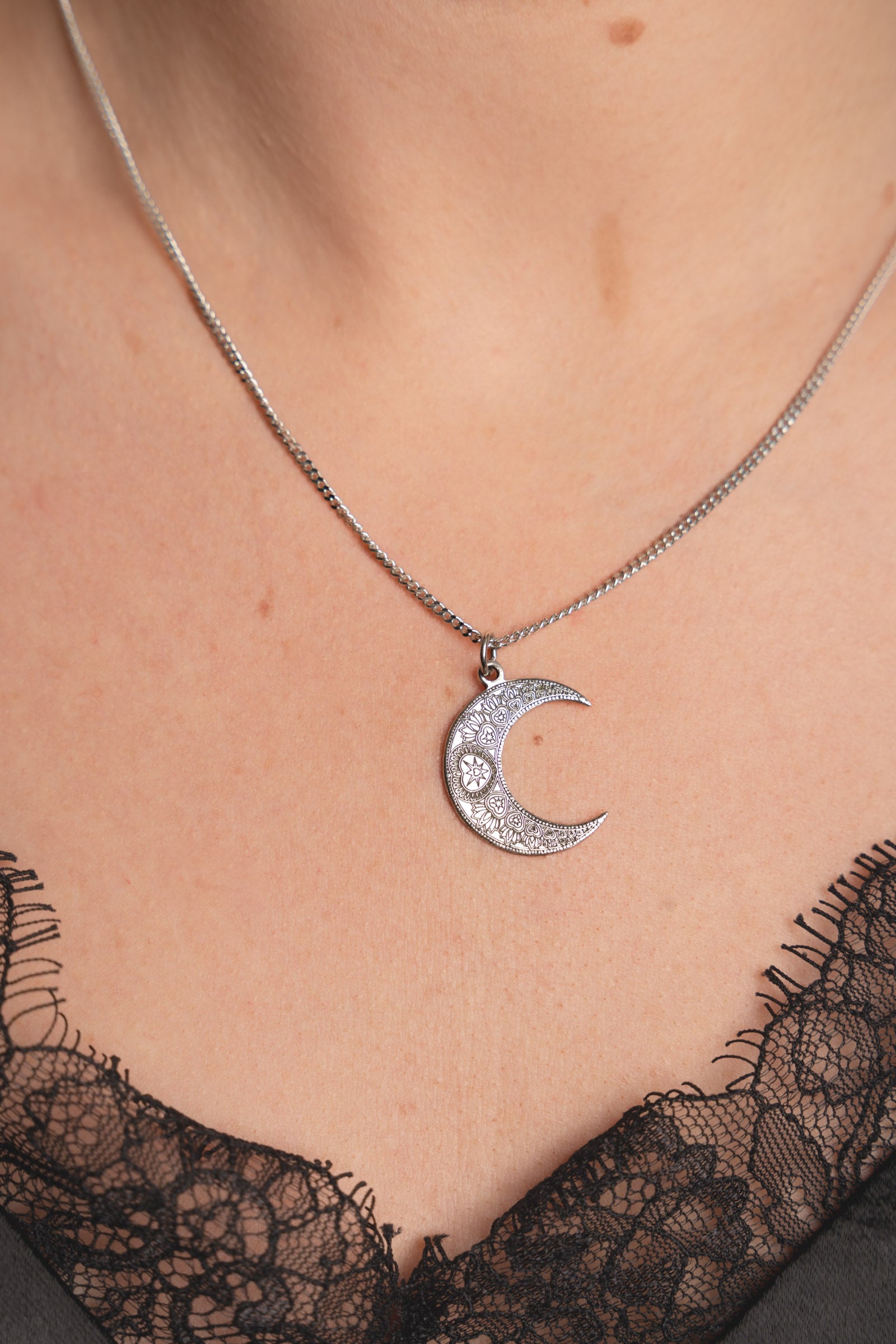 90s Vintage Crescent Moon Necklace pendant hotsell Sterling Silver 925