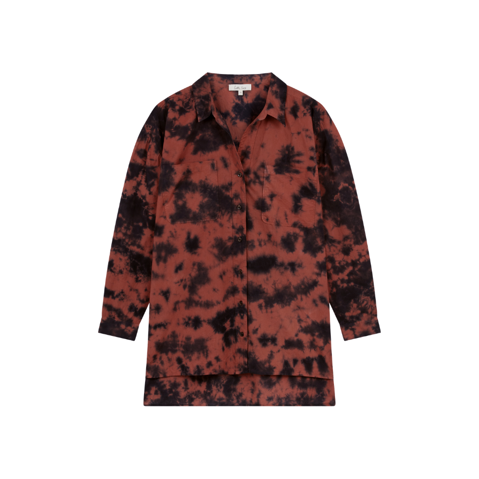 Ghost image of oversized Zephyr tie dye shirt – 70s rock-inspired festival style in burnt earth rust and black tones.