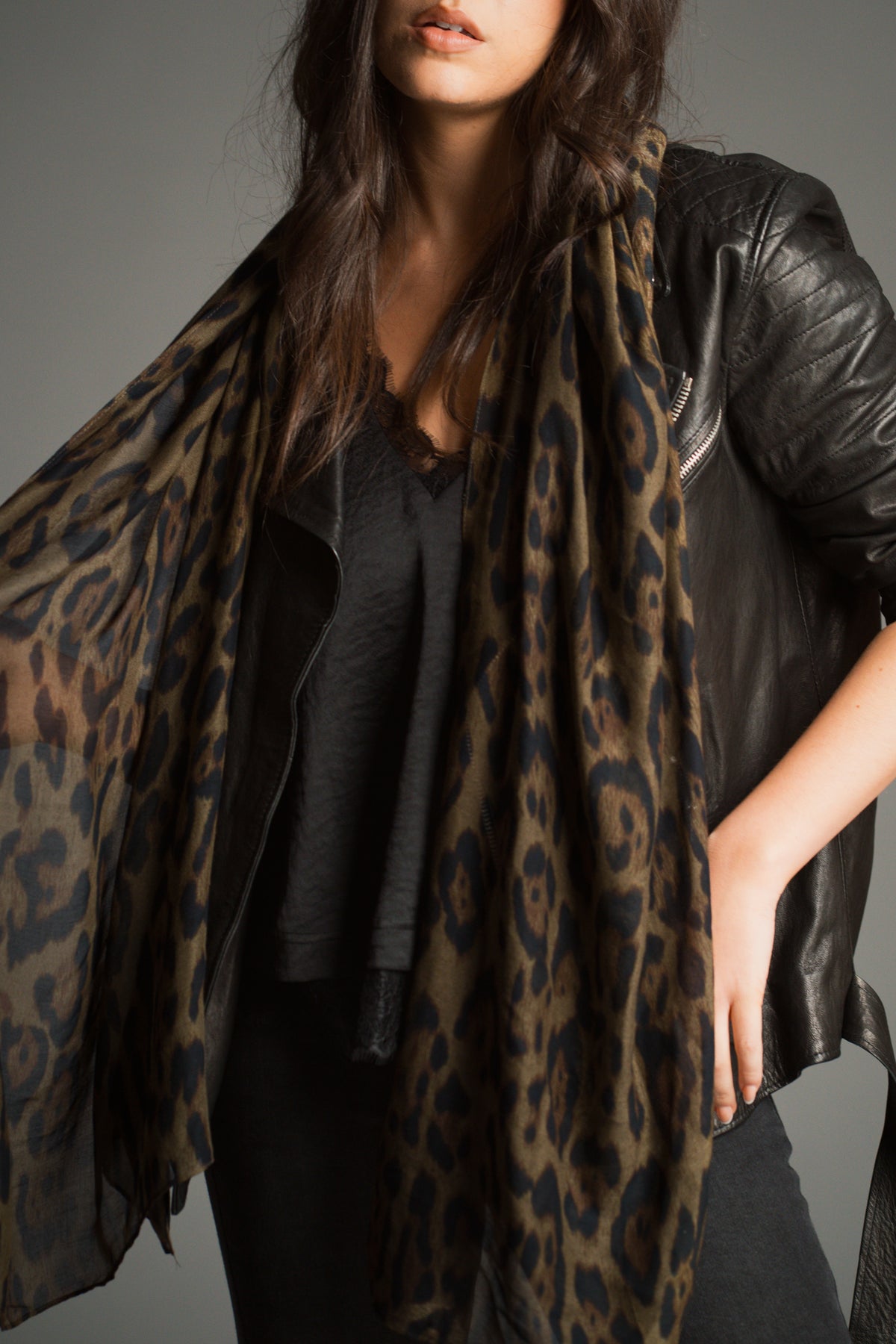 Mary-Kate Leopard Scarf