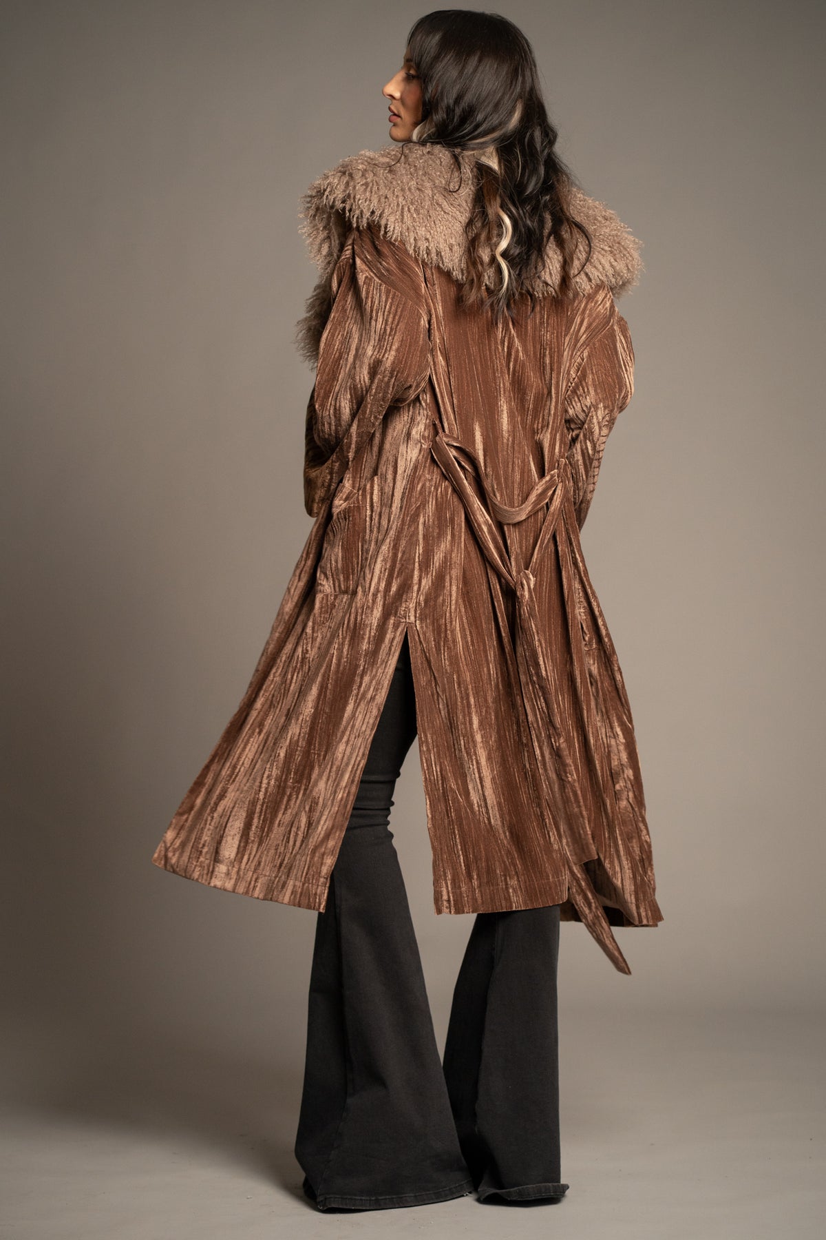 Sienna velvet kimono jacket back view featuring a statement faux fur collar, tie-back belt detail and longline fit