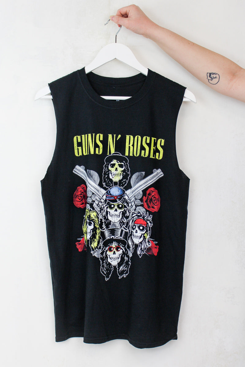 Guns 'n Roses Pistol Vest - black colour guns n roses pistol band tee vest